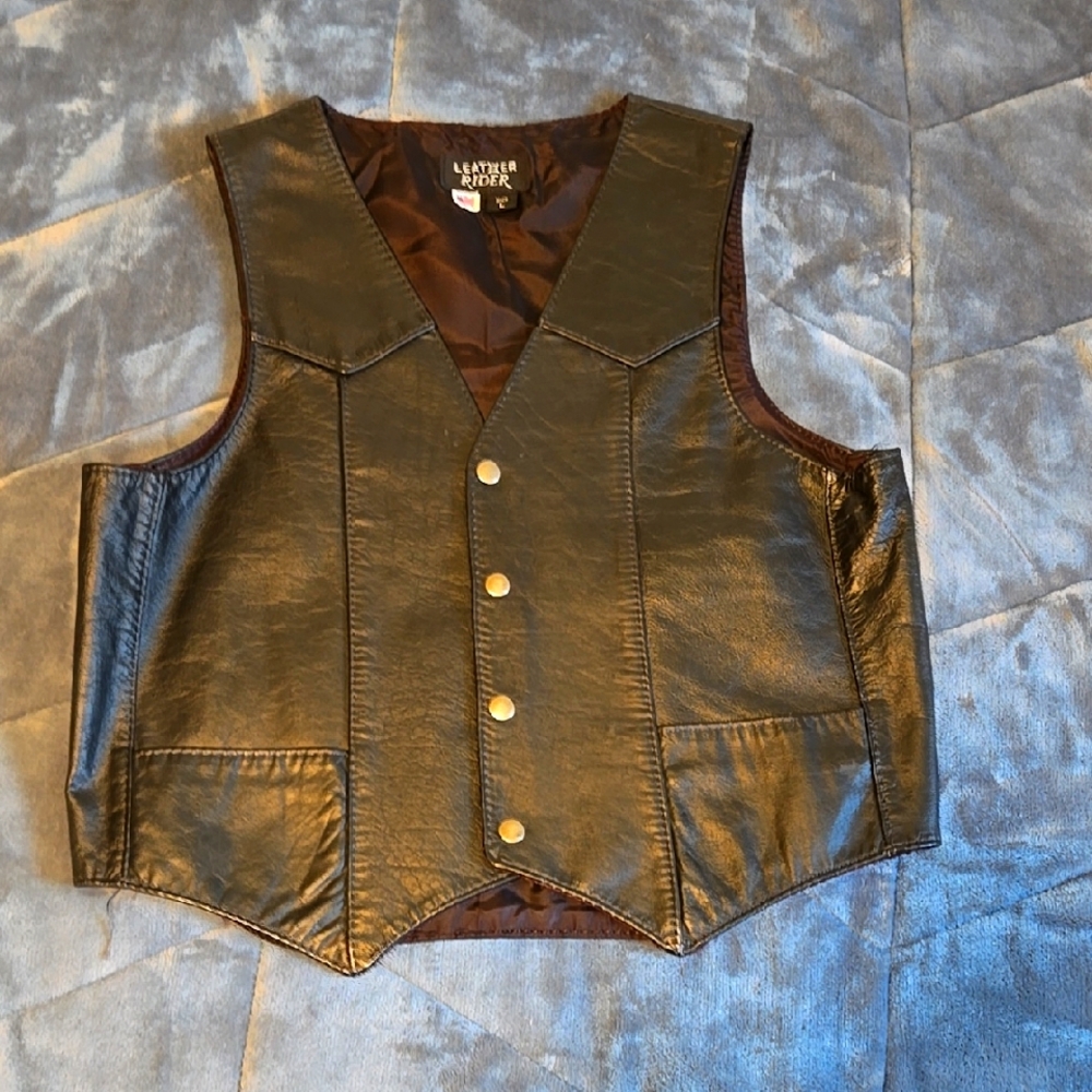Vintage 70s Leather Rider Black Leather Vest with Silver Snaps